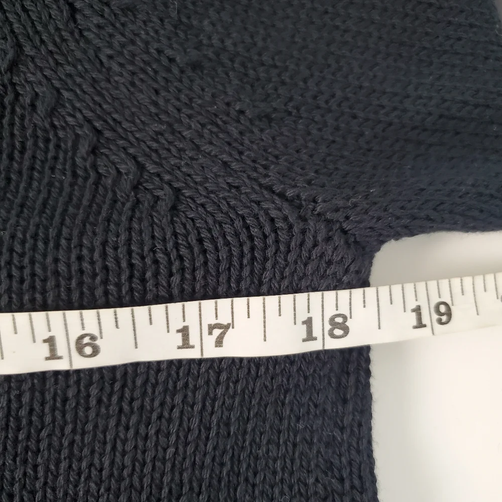 J. Crew Black Scalloped Hem Sweater Size Small NWT